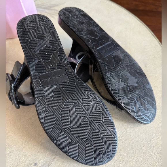 NWOT VERONICA BEARD Salva Jelly Flat Summer Beach Sandal Flip Flop Buckle 7 - Picture 8 of 9